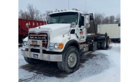 2007 Mack CV713 Granite Roll Off Truck