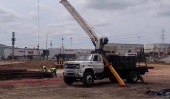 10 Ton Boom Truck full