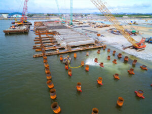 Construction for Marine works this picture for Construction Bert and Jetty, Construction Steel Pipe Pile used Piling Barge for driven pile.