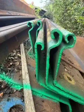 USED XZ295 at 30′ – 39′ LONG