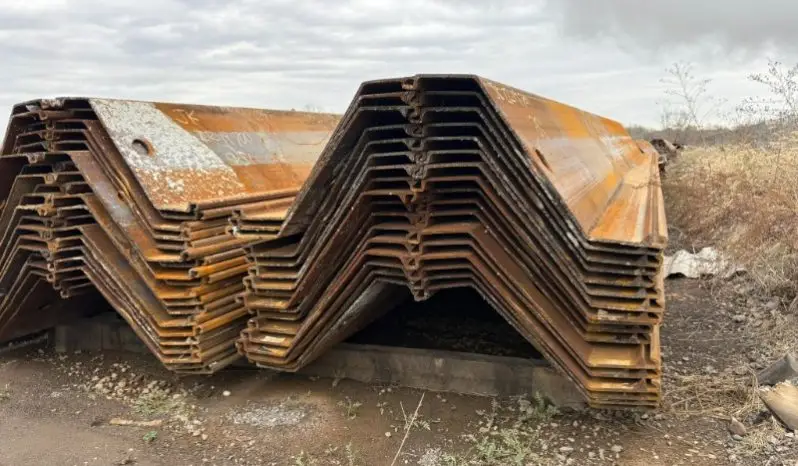 
								100 pairs 25’ ZZ19-700 (used) full									