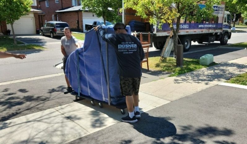 
								Miracle Movers North York full									